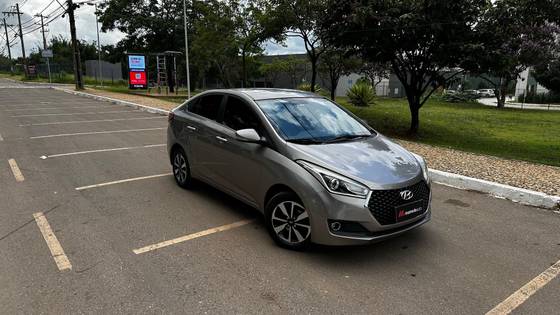 HYUNDAI HB20S 1.6 PREMIUM 16V FLEX 4P AUTOMÁTICO